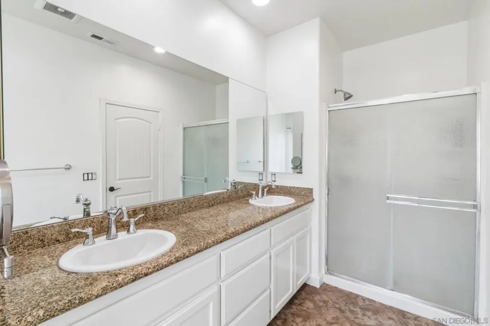 11976 Foothills River Ln Lakeside, CA 92040