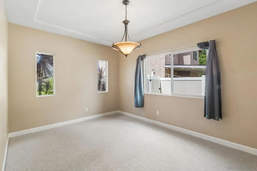 11976 Foothills River Ln Lakeside, CA 92040