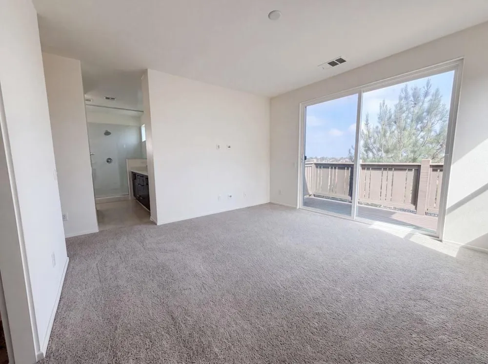 1242 Via Candelas Oceanside, CA 92056