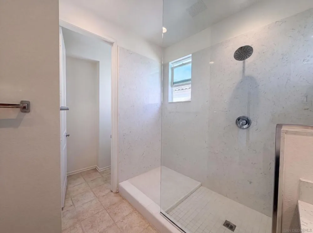 1242 Via Candelas Oceanside, CA 92056