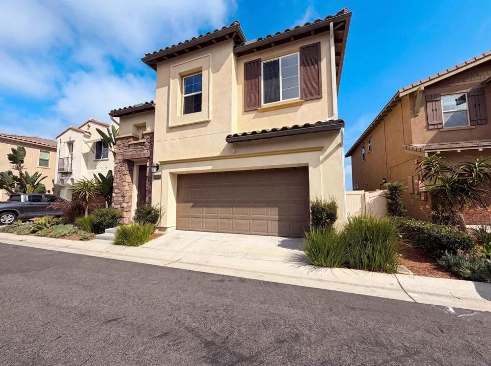 1242 Via Candelas Oceanside, CA 92056