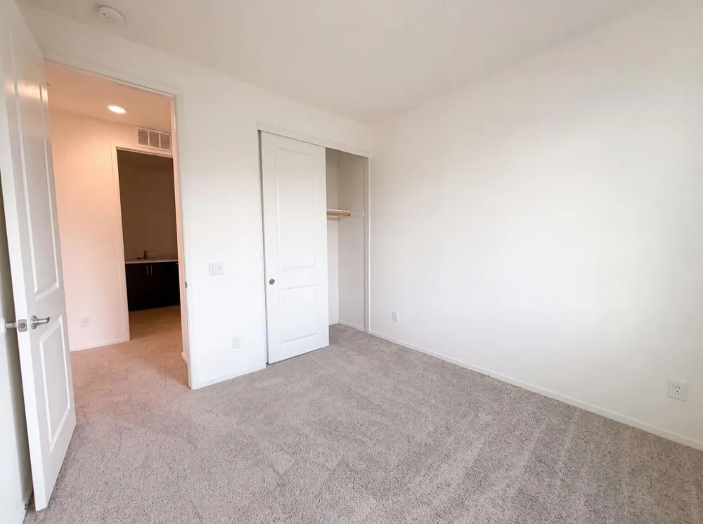 1242 Via Candelas Oceanside, CA 92056