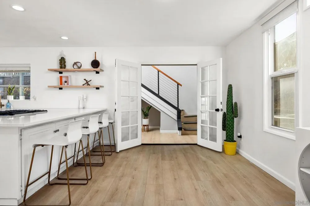 5720 Amarillo Avenue La Mesa, CA 91942