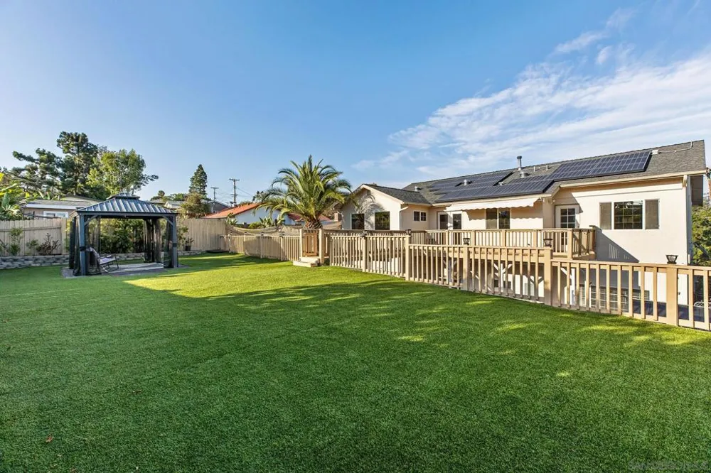 5720 Amarillo Avenue La Mesa, CA 91942