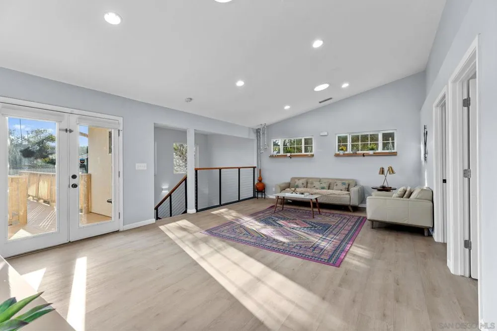 5720 Amarillo Avenue La Mesa, CA 91942