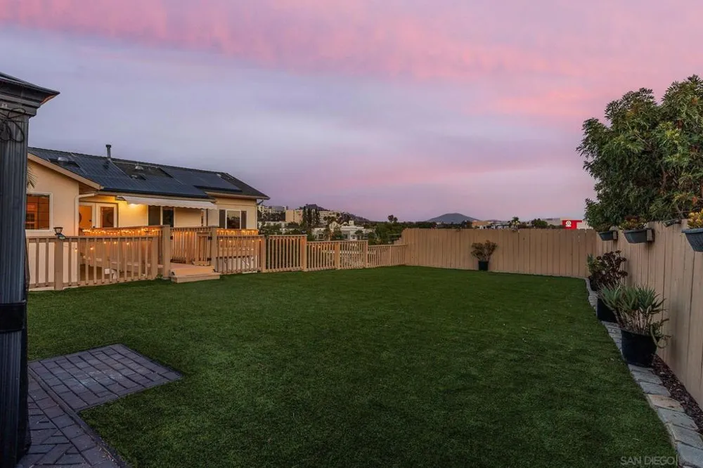 5720 Amarillo Avenue La Mesa, CA 91942