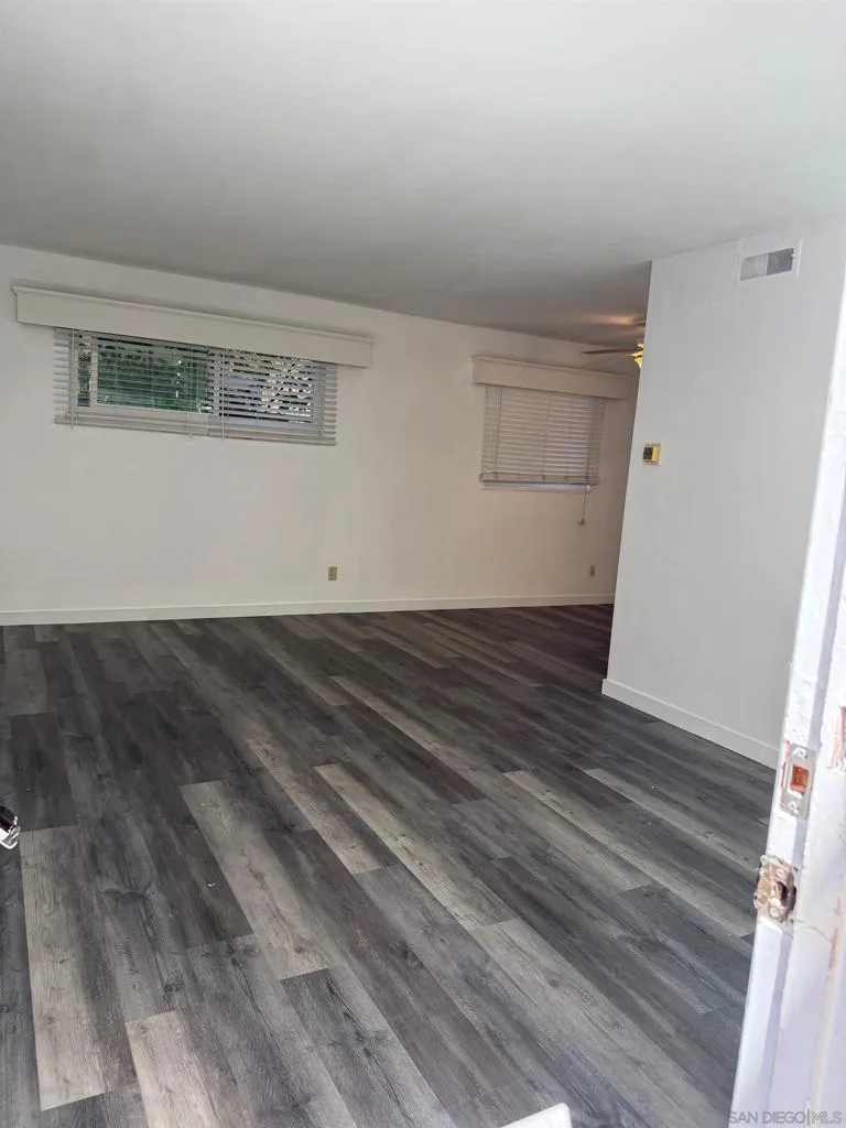 471 E Ave Coronado, CA 92118