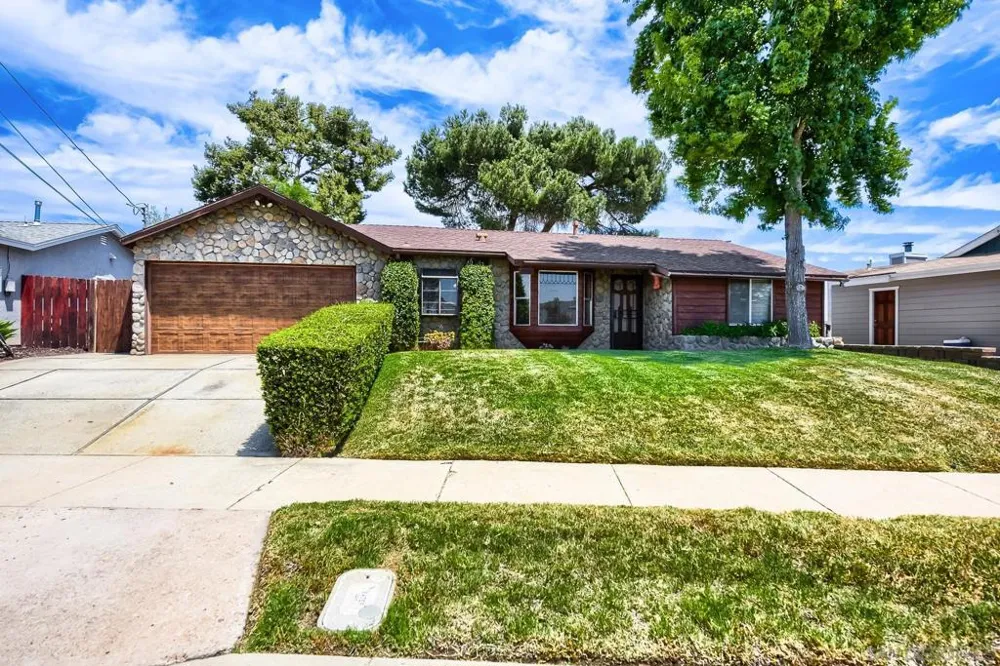 9427 WEST HEANEY CIR Santee, CA 92071
