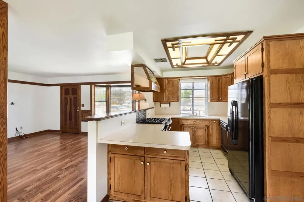 9427 WEST HEANEY CIR Santee, CA 92071