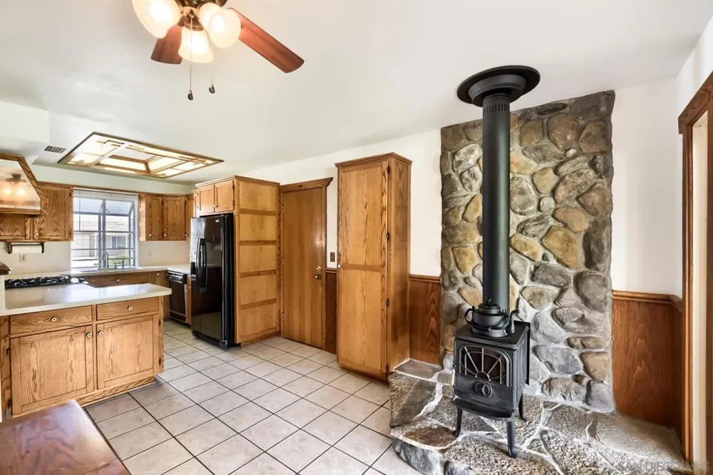 9427 WEST HEANEY CIR Santee, CA 92071