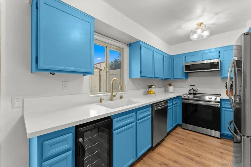 5631 Lake Park Way #6 La Mesa, CA 91942