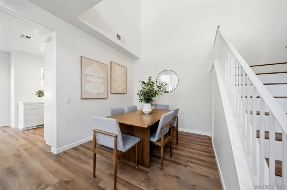 9525 Questa Pointe San Diego, CA 92126