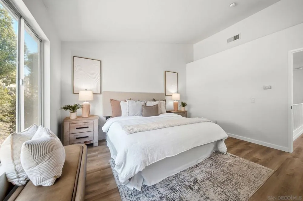 9525 Questa Pointe San Diego, CA 92126