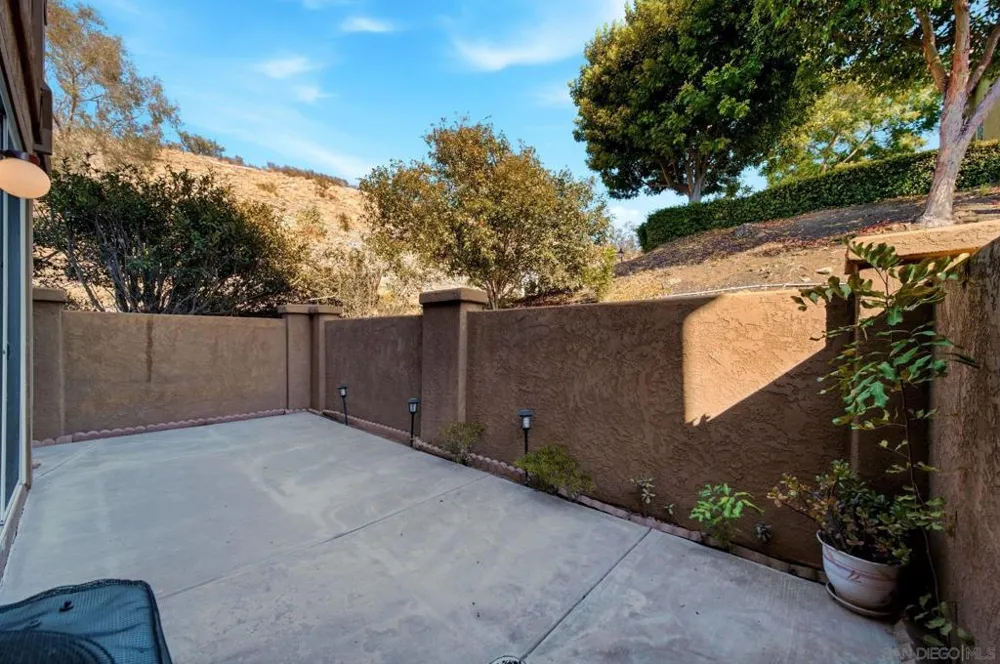 9525 Questa Pointe San Diego, CA 92126