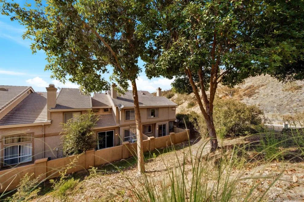 9525 Questa Pointe San Diego, CA 92126