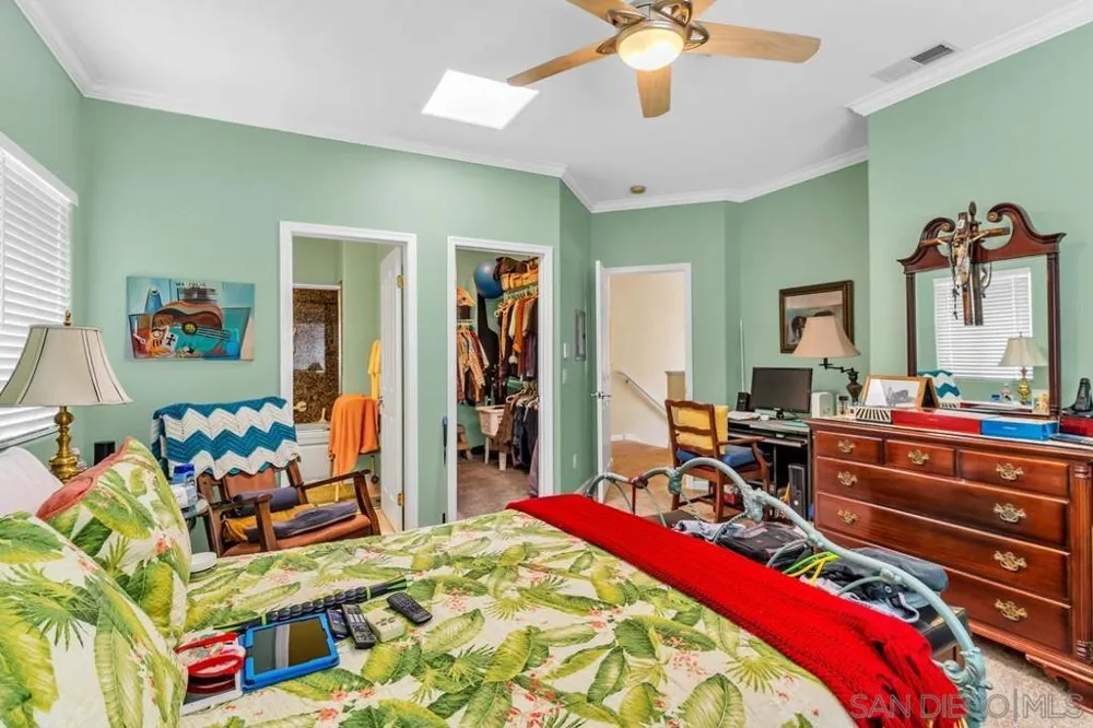 2761 A #403 San Diego, CA 92102