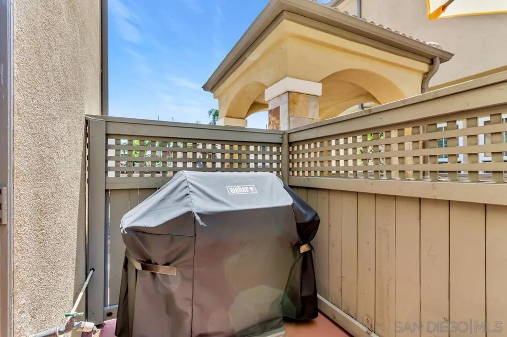 2761 A #403 San Diego, CA 92102