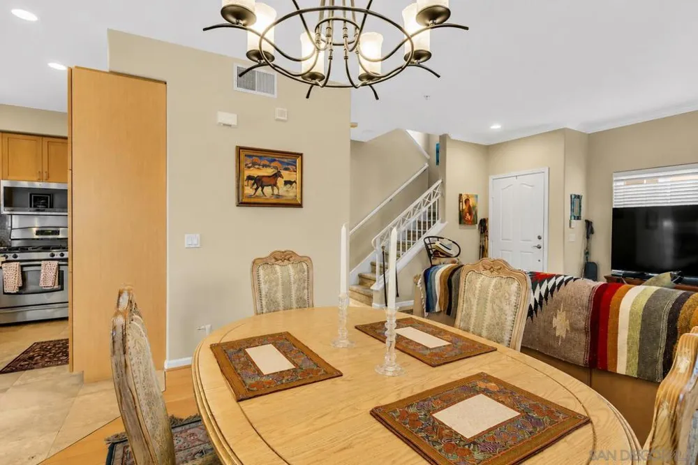 2761 A #403 San Diego, CA 92102