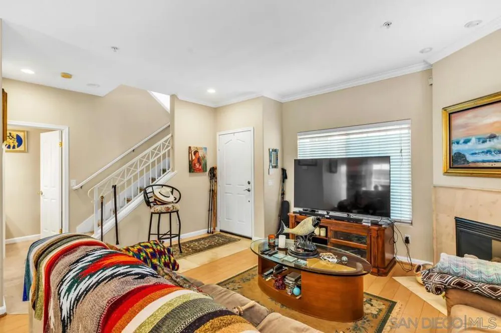 2761 A #403 San Diego, CA 92102