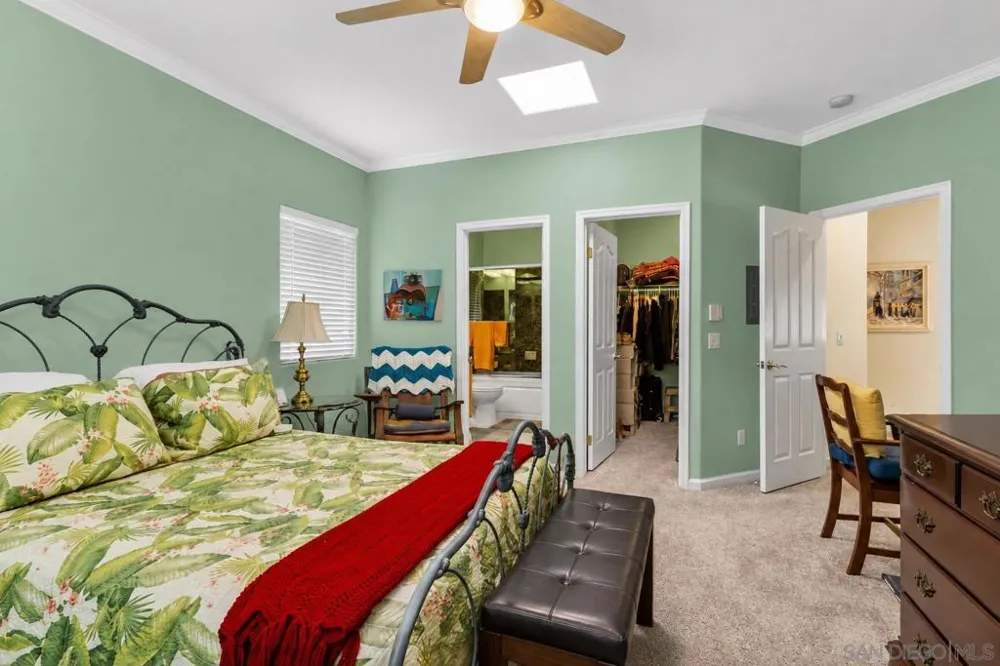 2761 A #403 San Diego, CA 92102