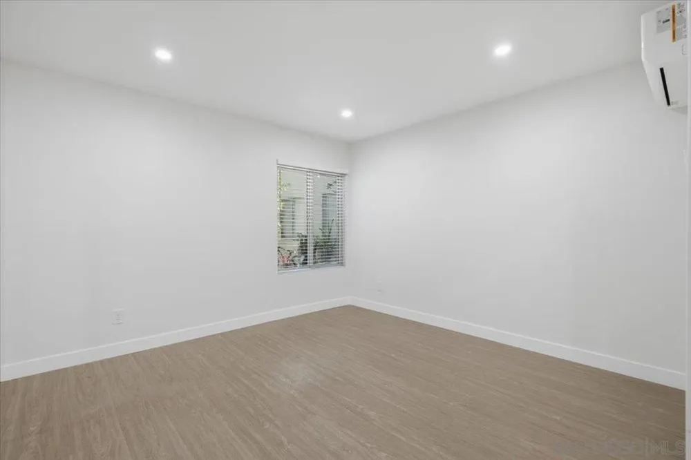 5533 Adobe Falls Rd #3 San Diego, CA 92120