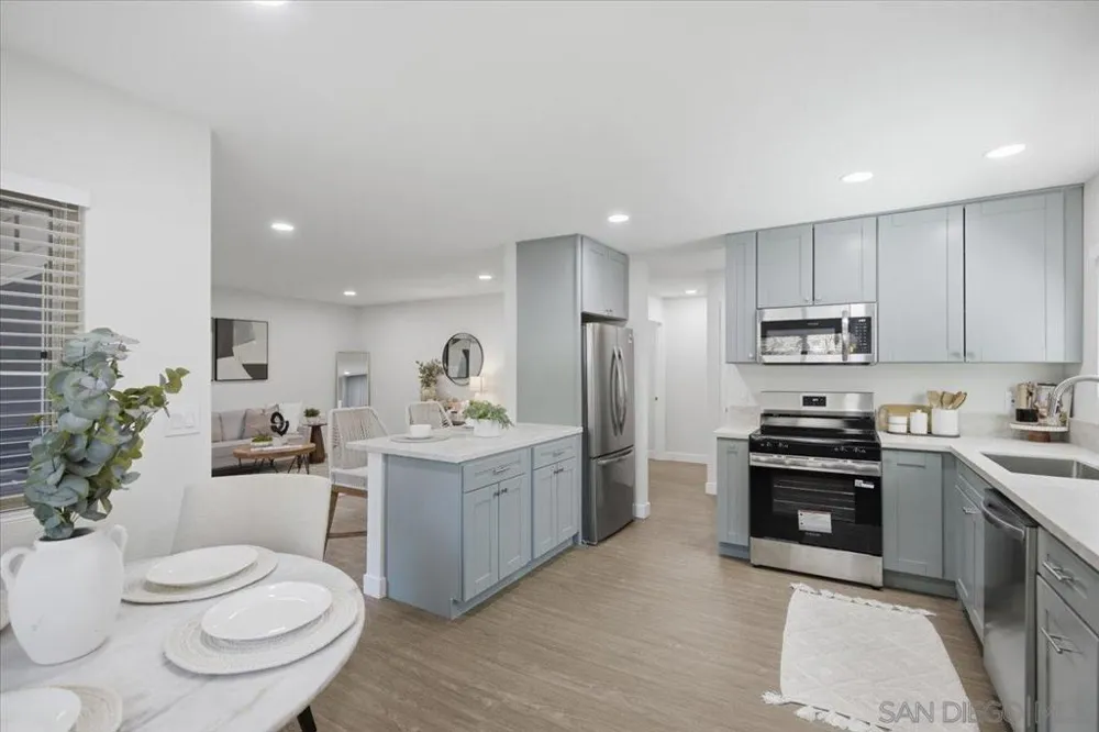 5533 Adobe Falls Rd #3 San Diego, CA 92120