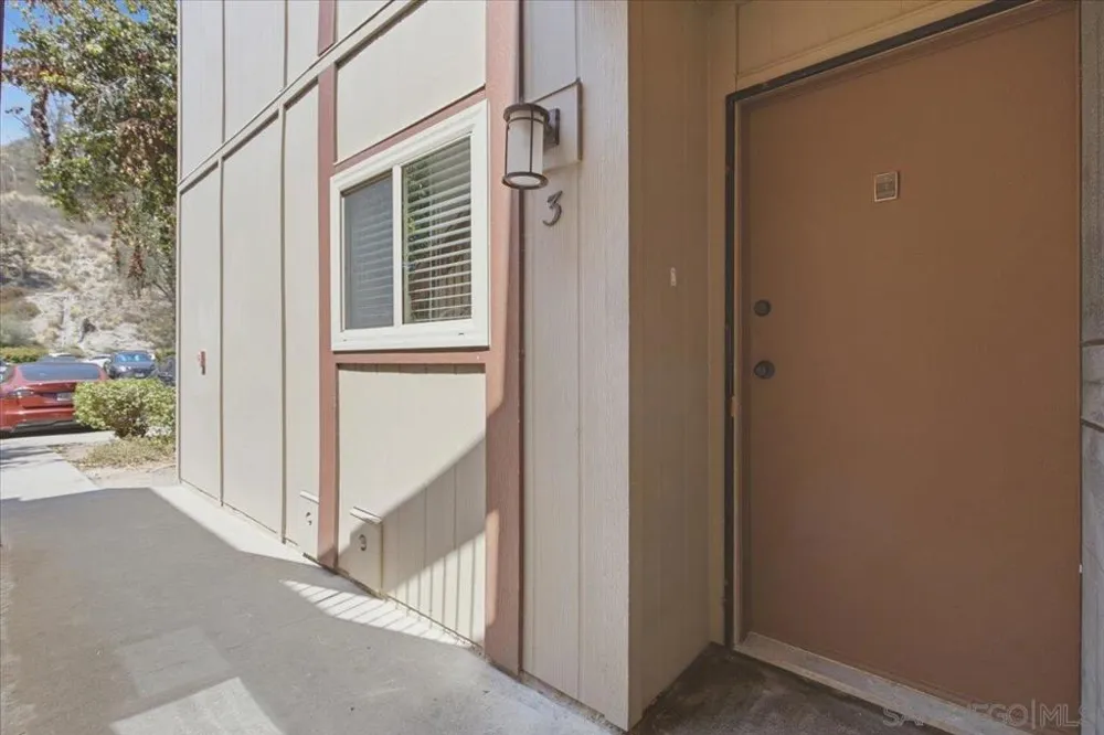 5533 Adobe Falls Rd #3 San Diego, CA 92120