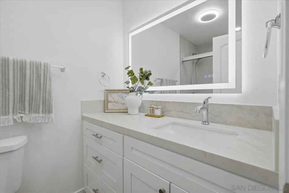 5533 Adobe Falls Rd #3 San Diego, CA 92120