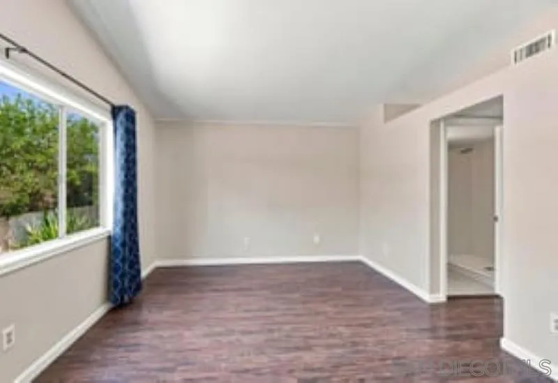 633 Thunder Gln Escondido, CA 92027