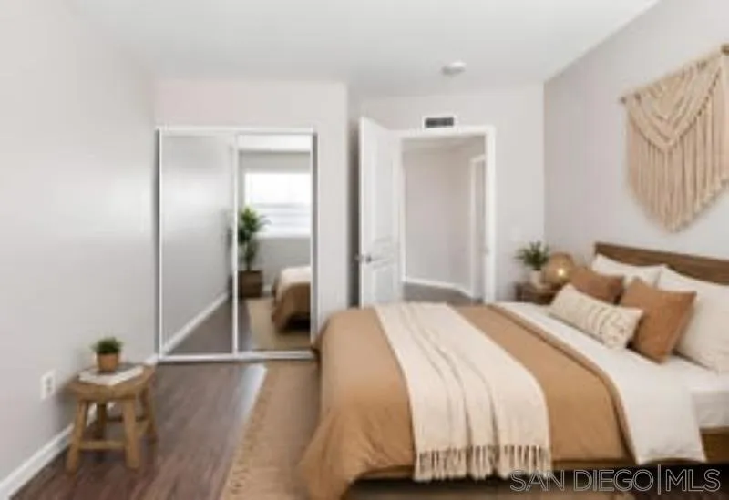 633 Thunder Gln Escondido, CA 92027