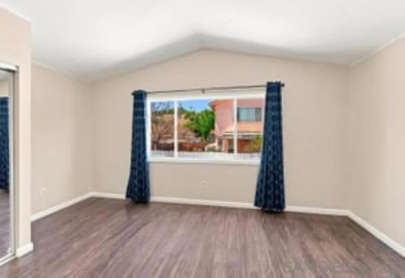 633 Thunder Gln Escondido, CA 92027
