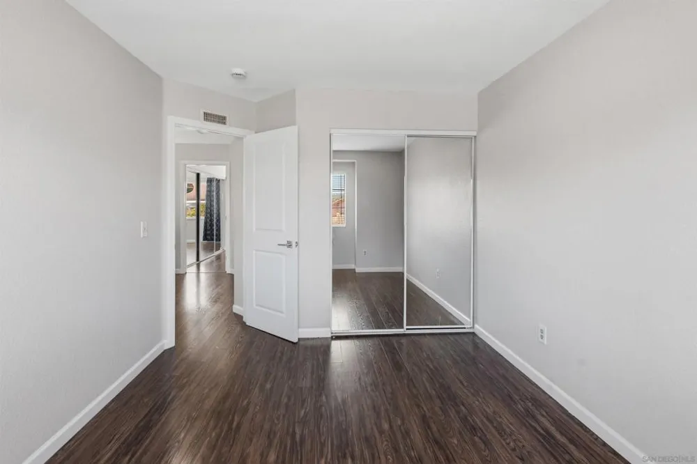 633 Thunder Gln Escondido, CA 92027