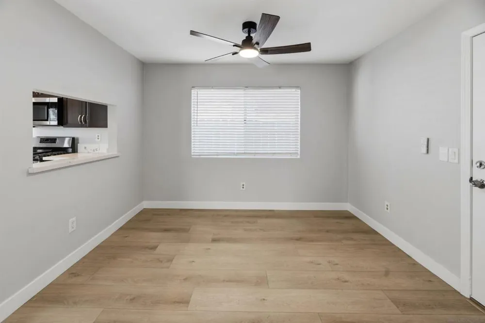633 Thunder Gln Escondido, CA 92027