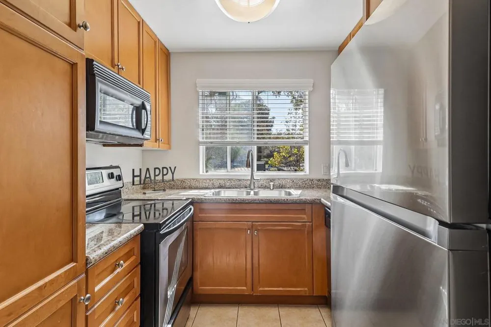 5648 Amaya #122 La Mesa, CA 91942