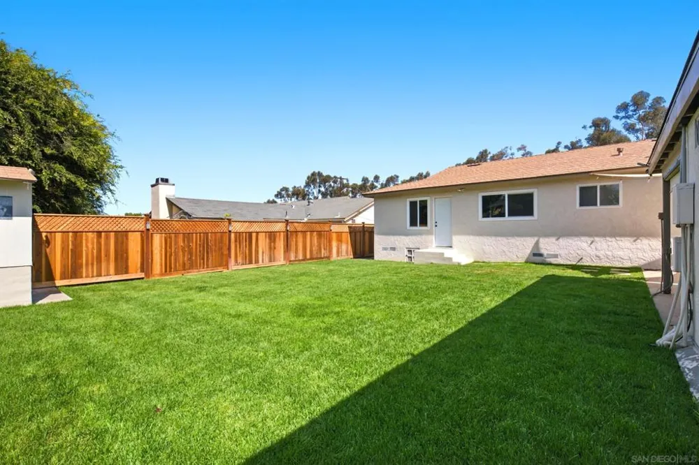 6955 Bruce Court La Mesa, CA 91942