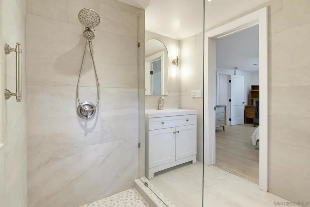 9165 San Juan Place La Mesa, CA 91941