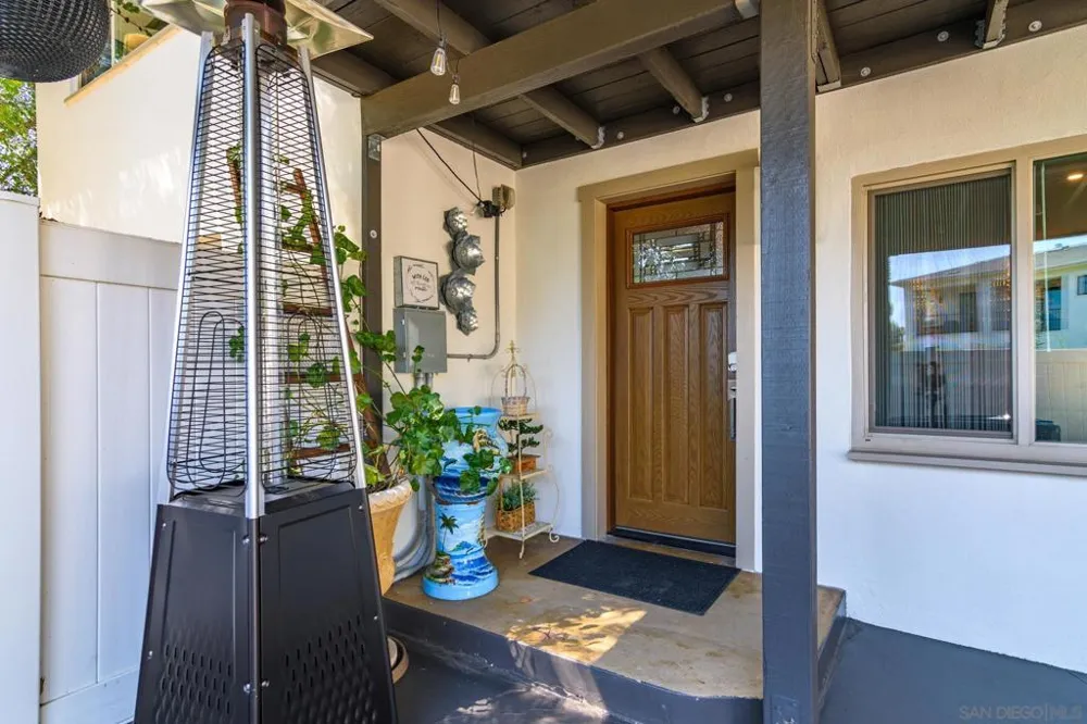 9165 San Juan Place La Mesa, CA 91941