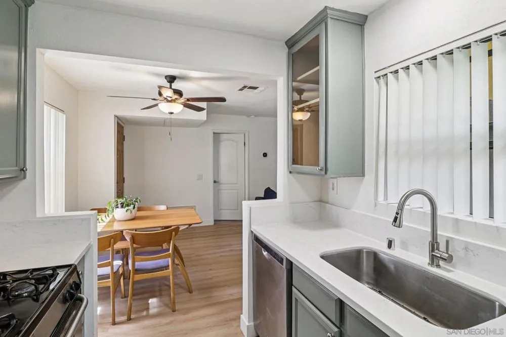 10611 Dabney Dr #11 San Diego, CA 92126