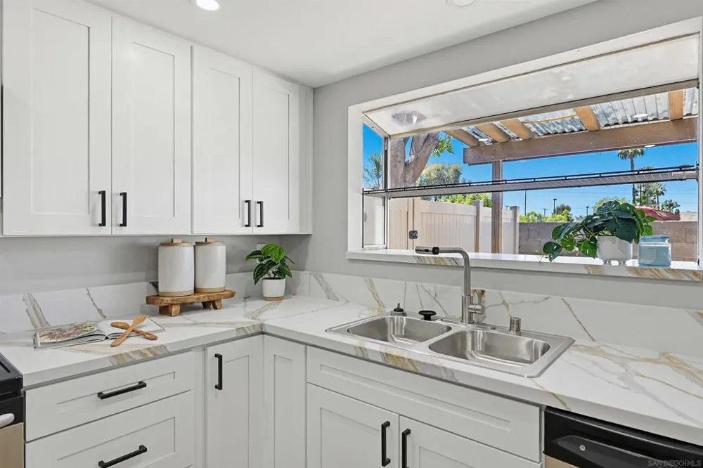 980 E Main #A El Cajon, CA 92021