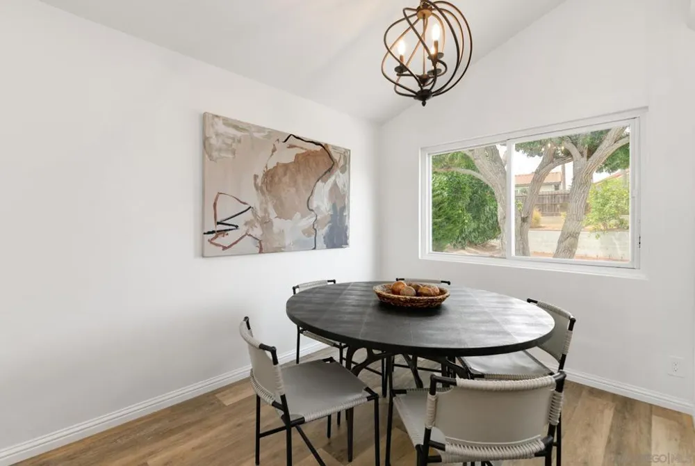 156 Cerro Encinitas, CA 92024