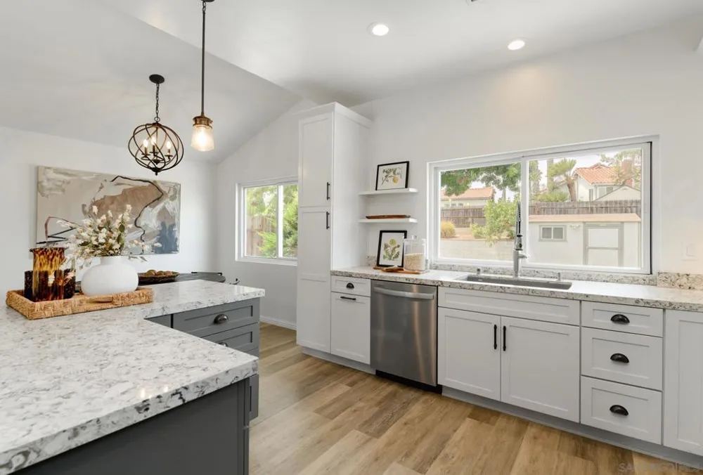 156 Cerro Encinitas, CA 92024