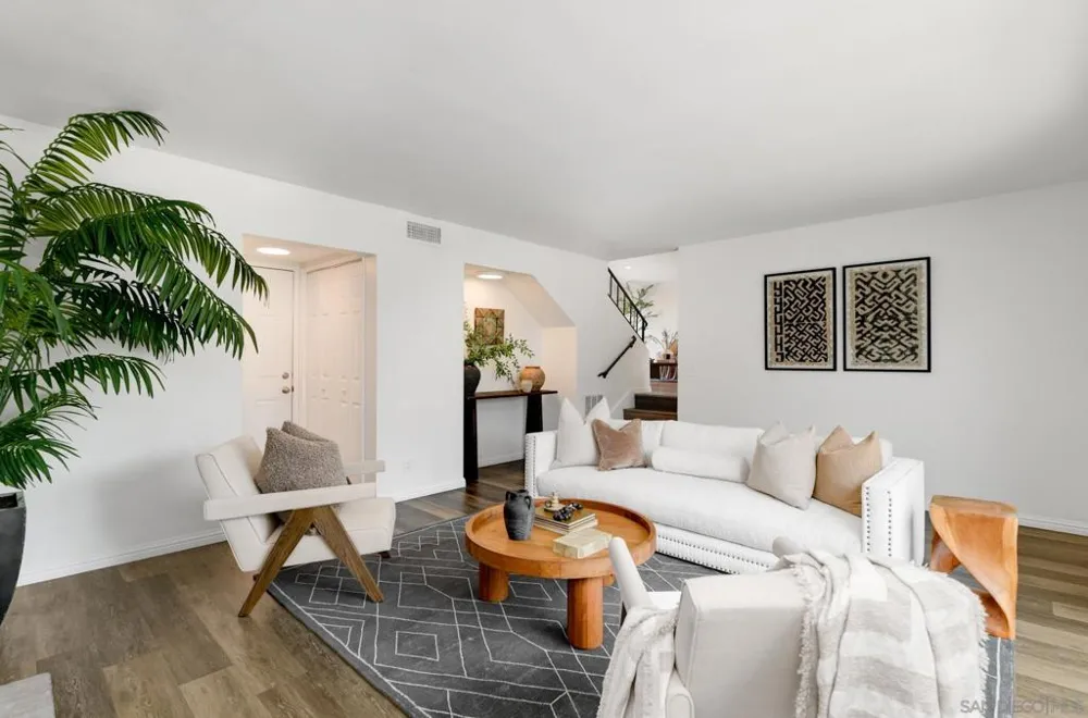 156 Cerro Encinitas, CA 92024