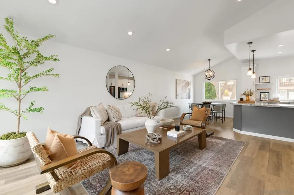 156 Cerro Encinitas, CA 92024