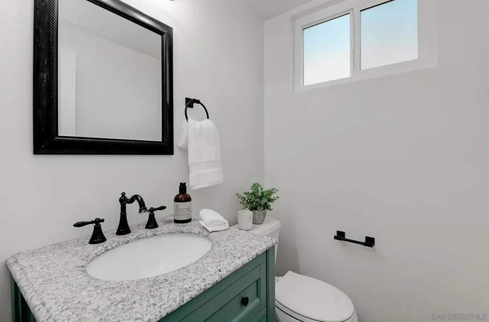 156 Cerro Encinitas, CA 92024