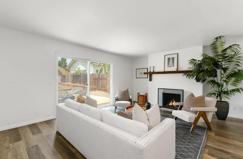 156 Cerro Encinitas, CA 92024