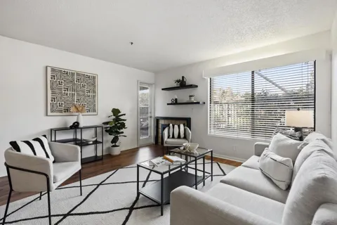 5745 Friars Rd #81