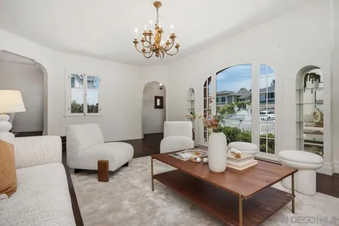 304 La Veta Ave