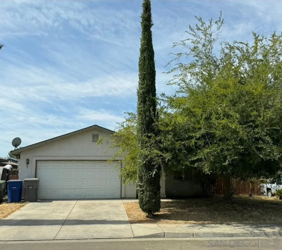 840 Drysdale Way Madera, CA 93638