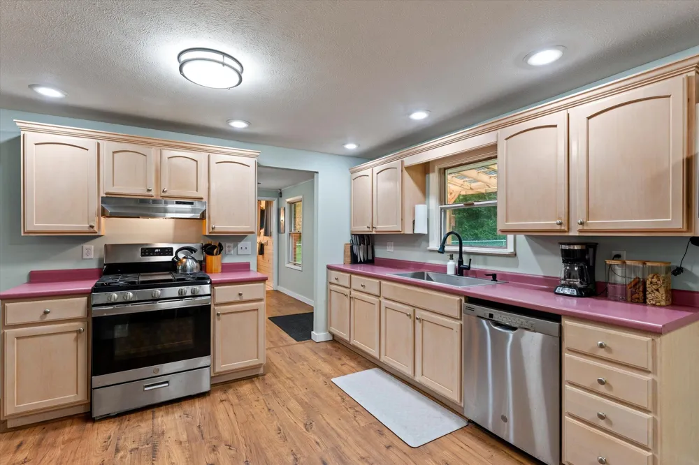 2264 Effie Lane Niles, MI 49120