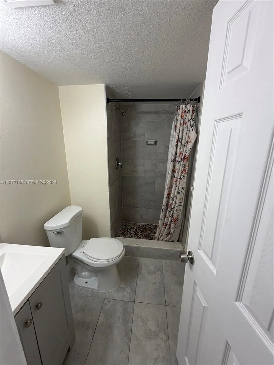 241 SE 9th Ave #109 Pompano Beach, FL 33060